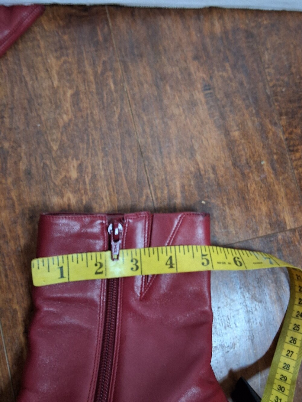 Bronx Chelsea Red Leather Pointed Toe Ankle Boots Ruched Kitten Heel 39/8 - Picture 12 of 16